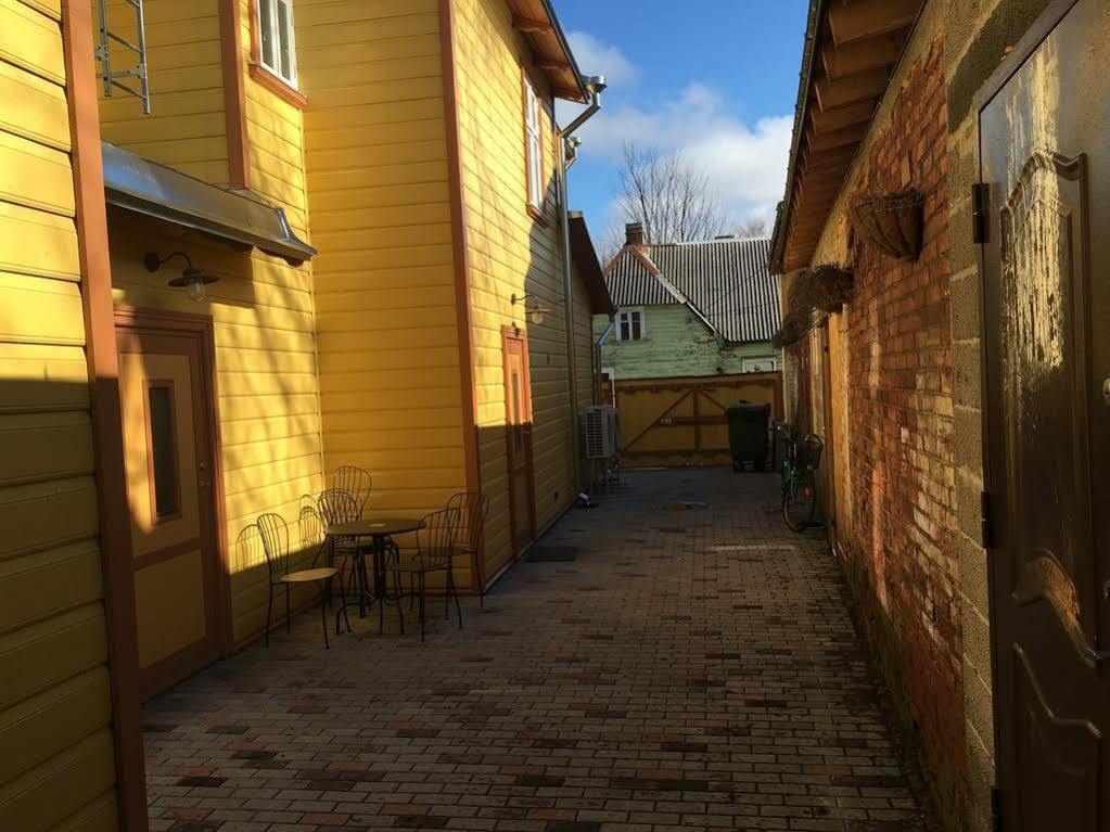 Karusselli 1 Apartments Pärnu Exterior foto